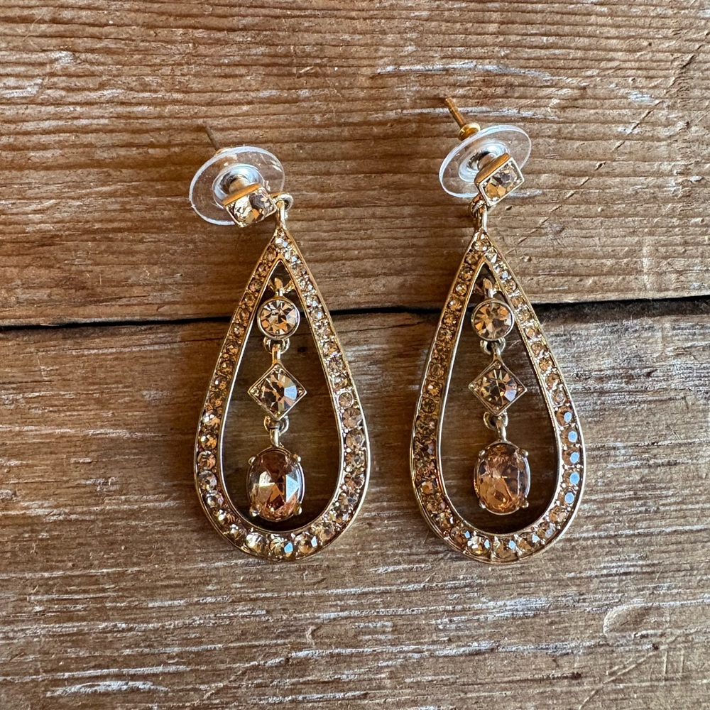 Vintage Monet Teardrop Crystal Dangle Earrings in Champagne Bronze